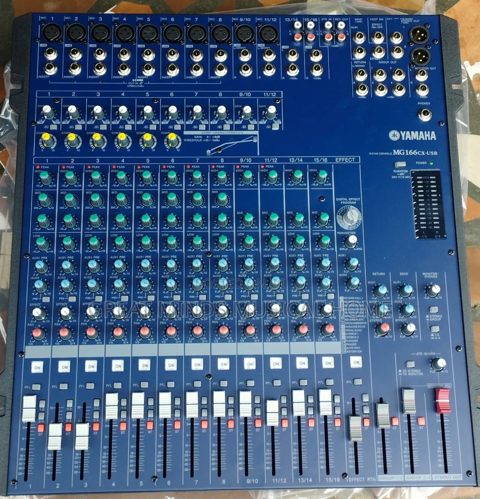 Yamaha Mg166 Cx 16 Channels Mixing Console