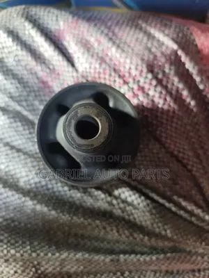 Nissan Sentra 2008 Bushing