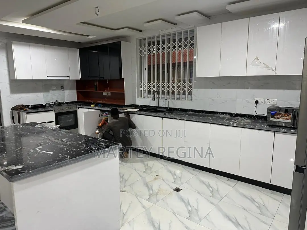 Excellent Kitchen Cabinets