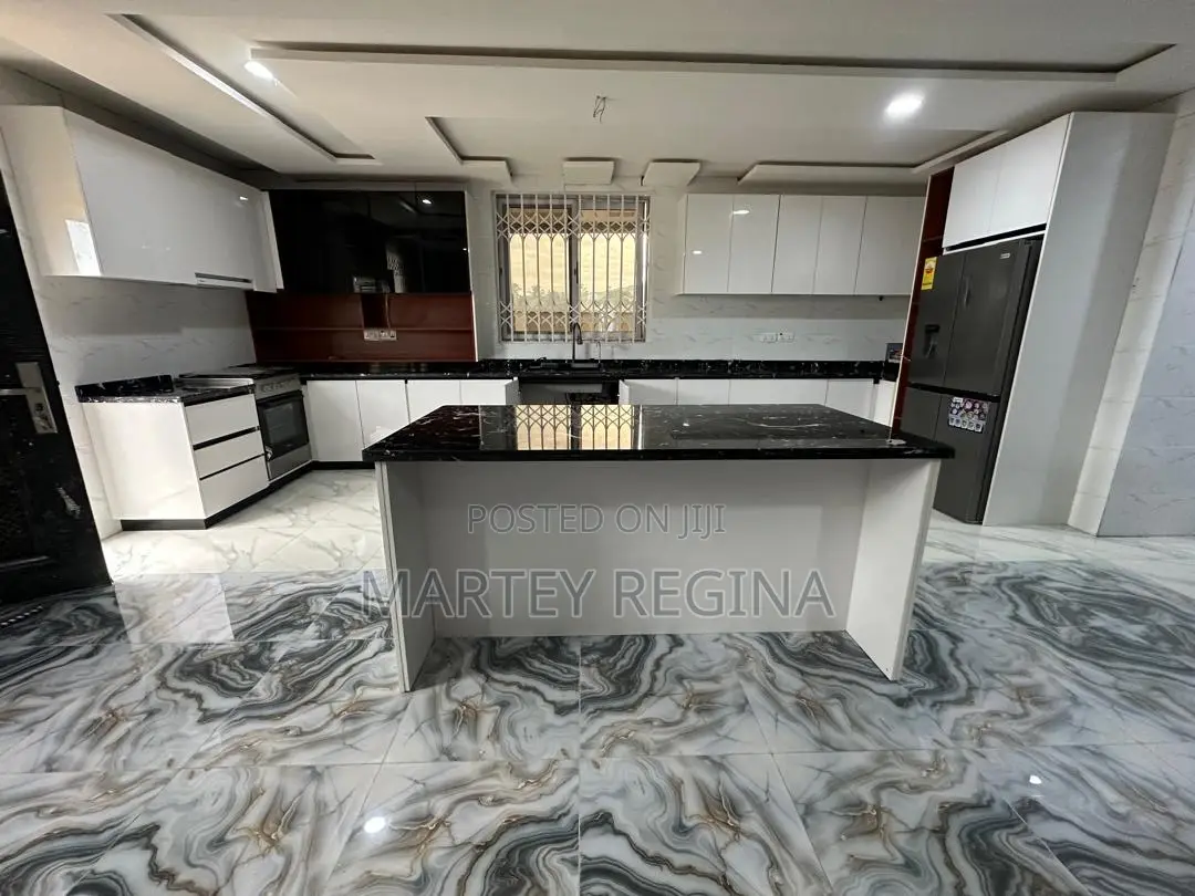 Excellent Kitchen Cabinets
