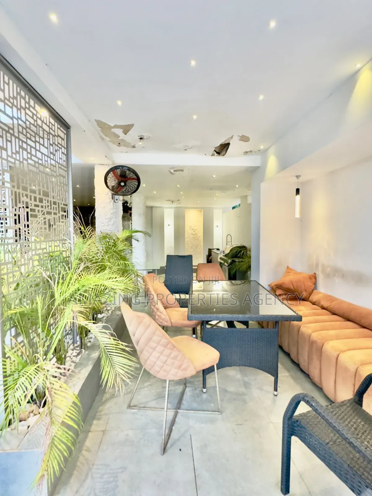 5bdrm Mansion in Cantonments for sale