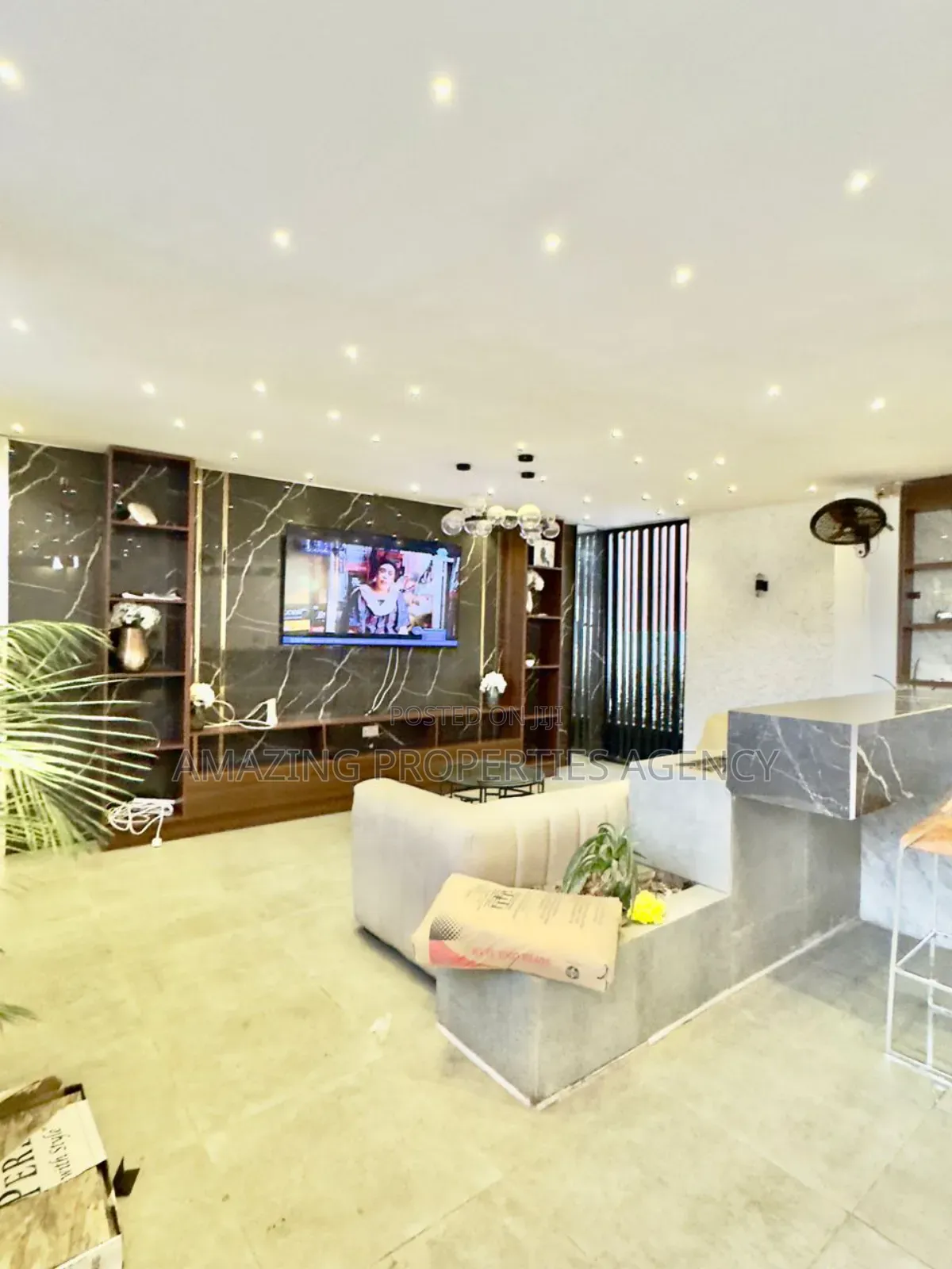 5bdrm Mansion in Cantonments for sale