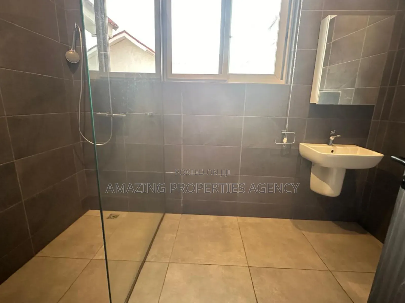 3bdrm House in Cantonments for rent