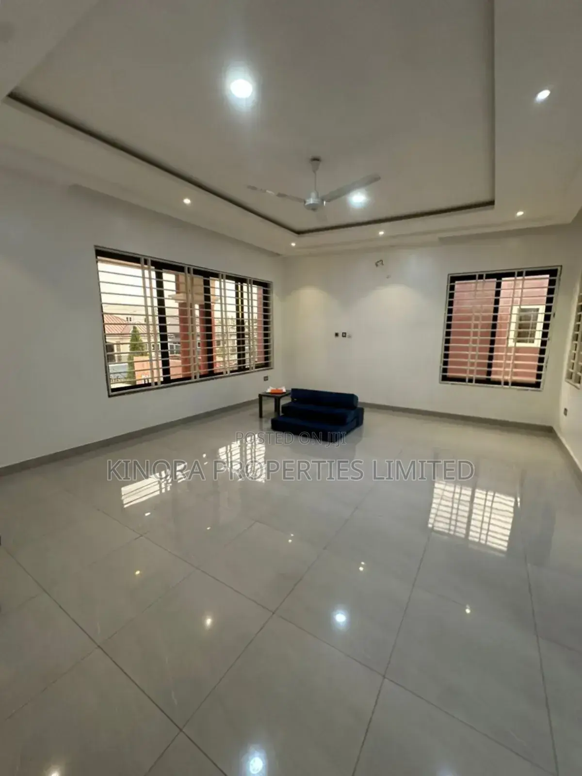 4bdrm Duplex in Ghana Flag, Oyarifa for rent