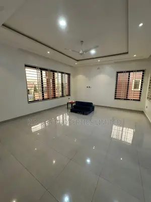 4bdrm Duplex in Ghana Flag, Oyarifa for rent