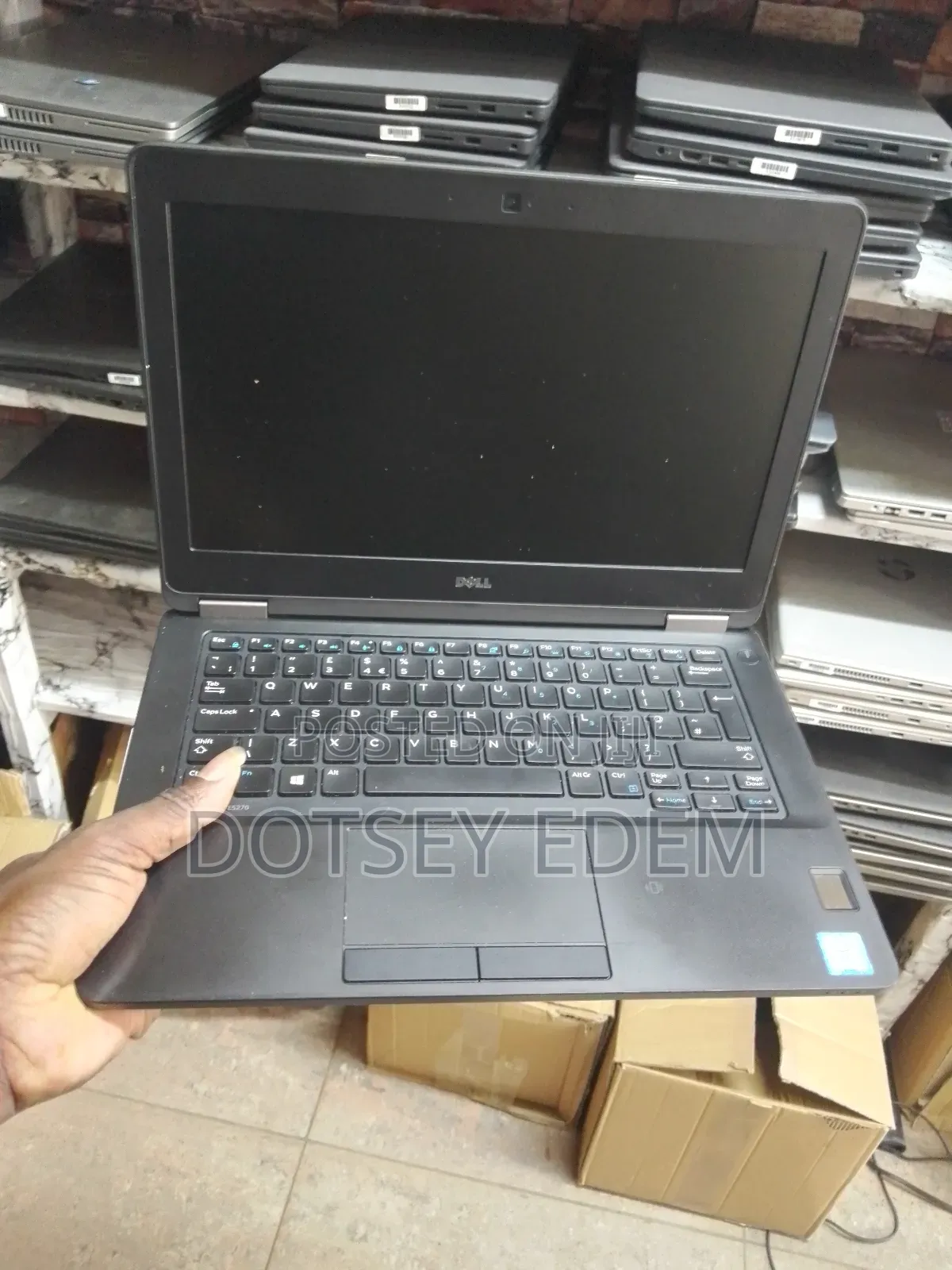 Laptop Dell Latitude E5270 8GB Intel Core I5 SSD 256GB