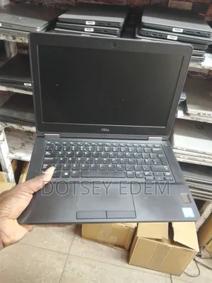 Laptop Dell Latitude E5270 8GB Intel Core I5 SSD 256GB