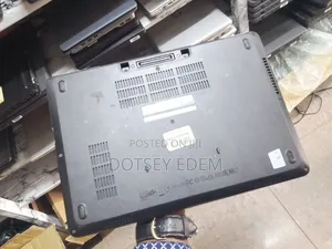 Laptop Dell Latitude E5270 8GB Intel Core I5 SSD 256GB