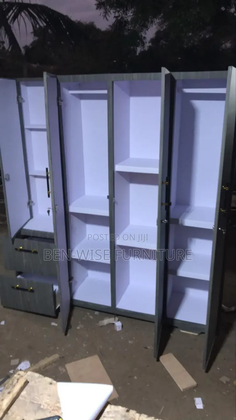 Quality Wardrobe With Dresser