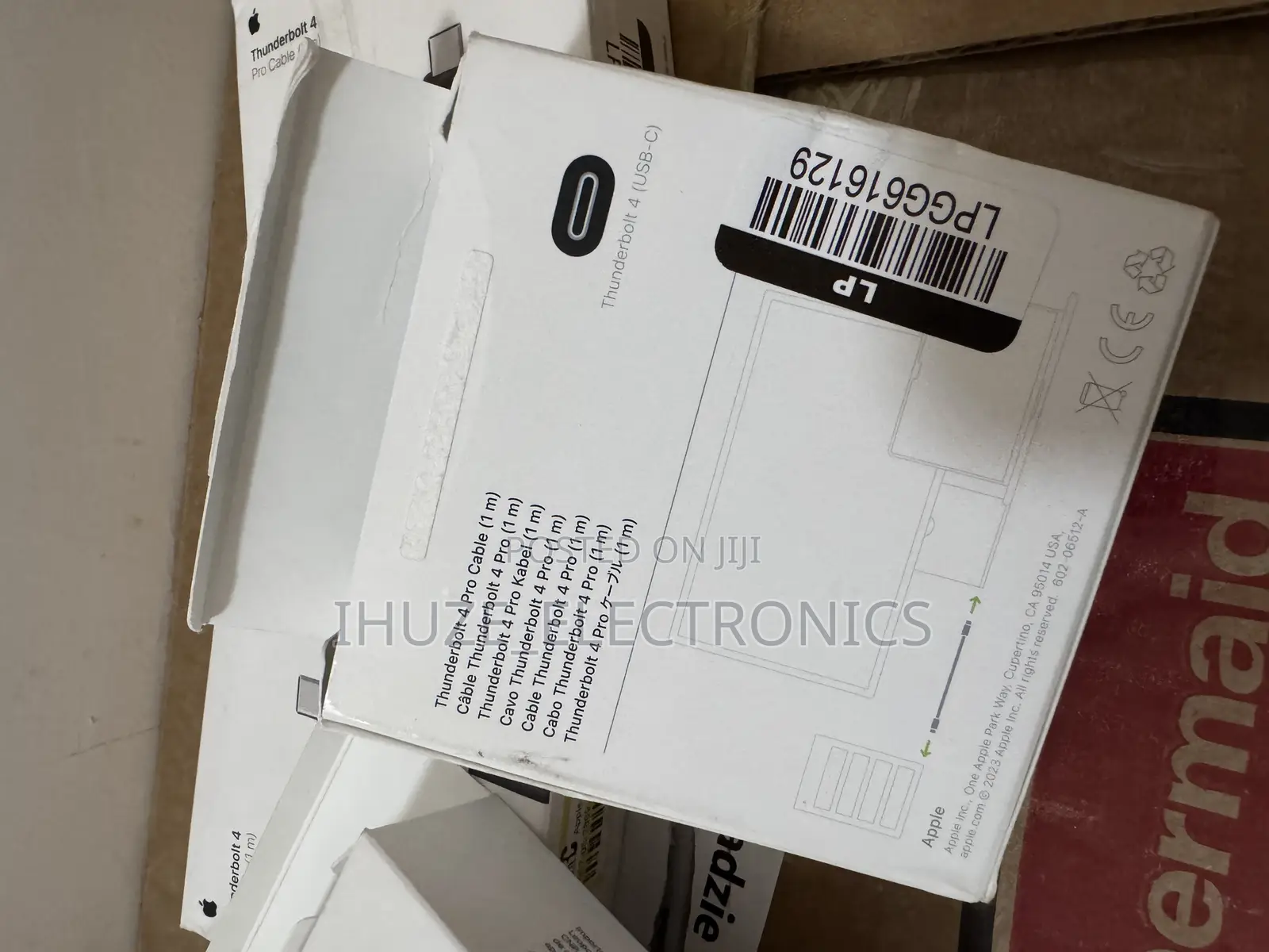 Apple Thunderbolt 4 (Usb‐C) Pro Cable (1m). 40gb/S Transfer Speed