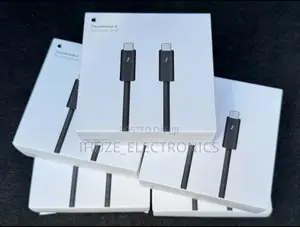 Apple Thunderbolt 4 (Usb‐C) Pro Cable (3meters Long)