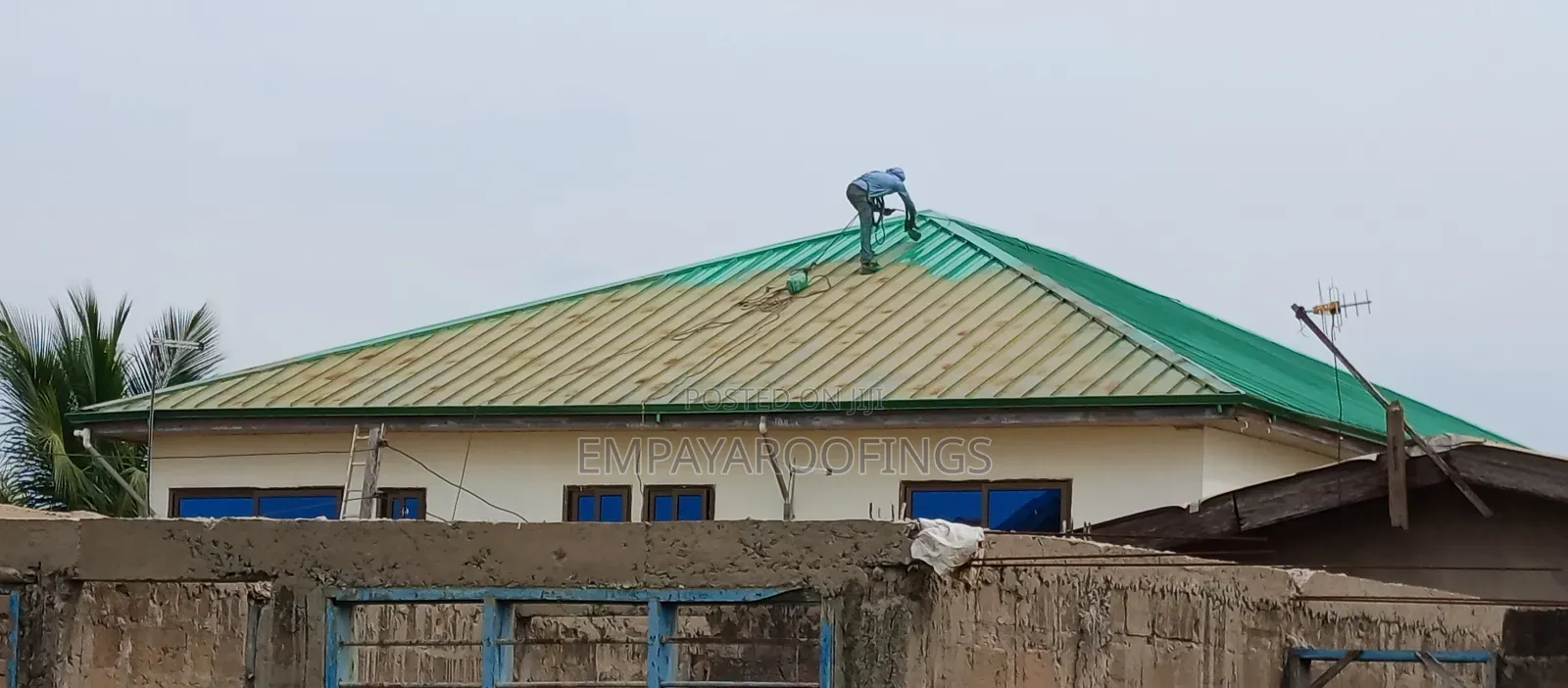 Roof Spraying