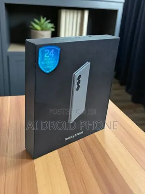 New Samsung Galaxy Z Fold6 256 GB Gold