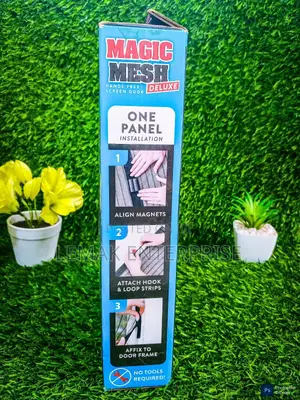 Magic Mesh Hand-Free Screen Door