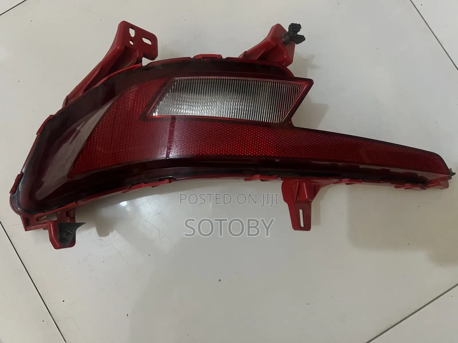 Hyundai Elantra 2019 2020 Left Reflector
