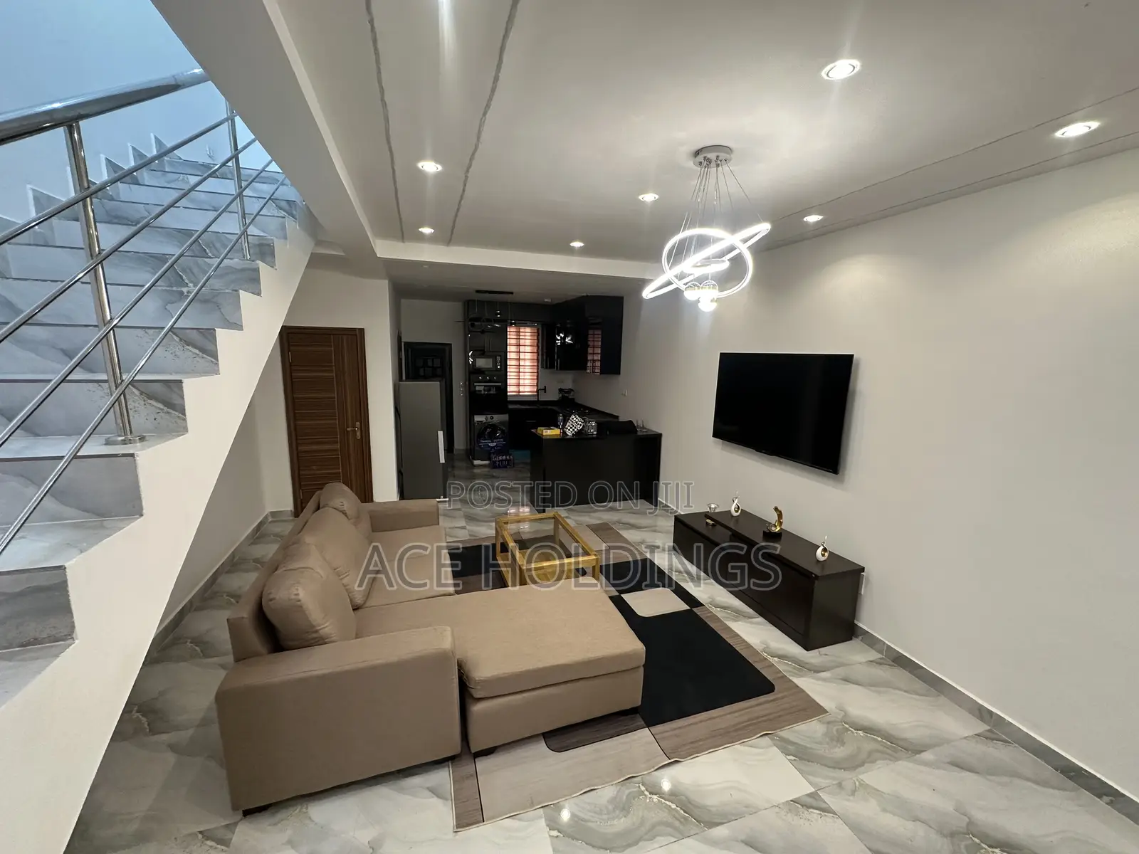 Furnished 2bdrm Townhouse / Terrace in Nmai Dzorn for rent