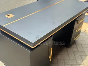 Elegant Office Desk