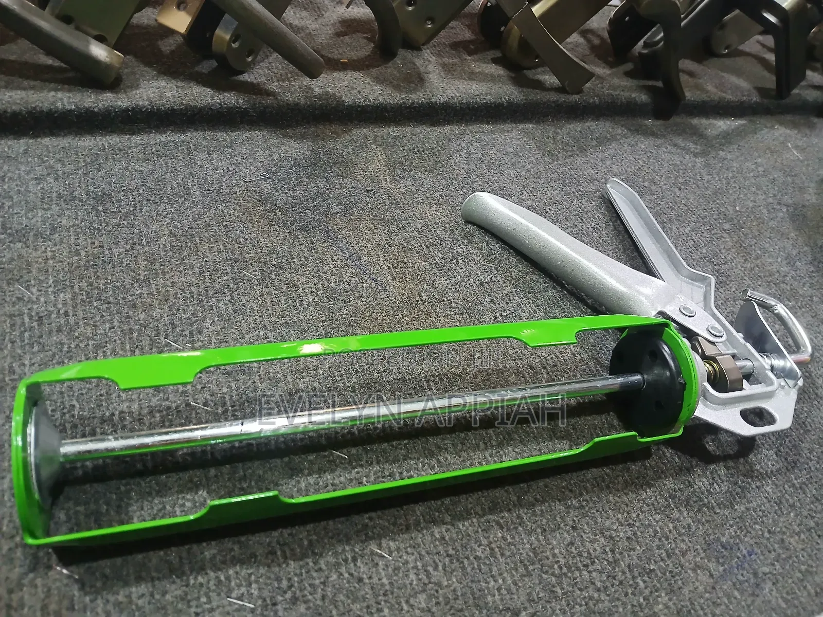 Metal Silicon Gun