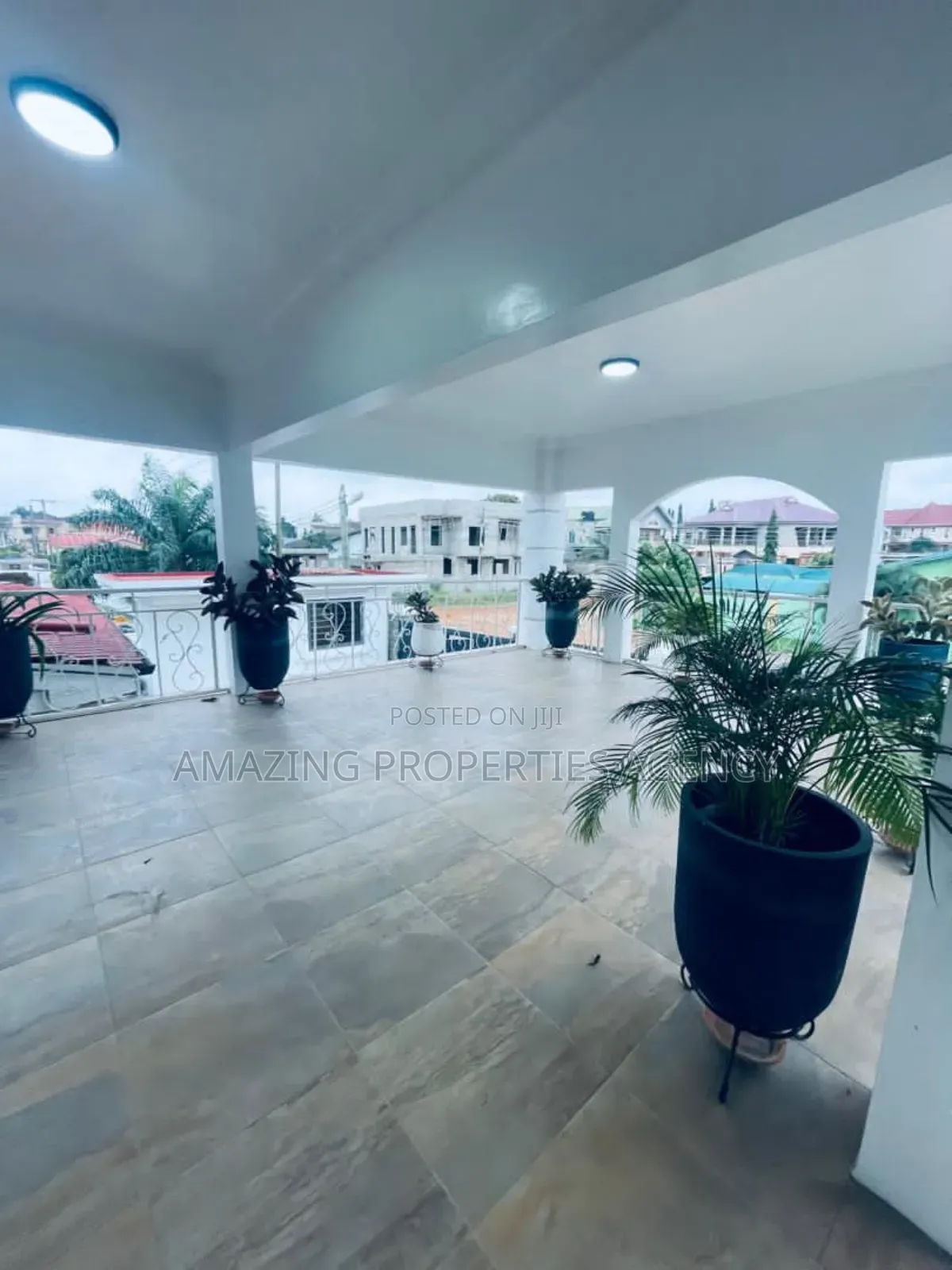 5bdrm House in East Legon for rent