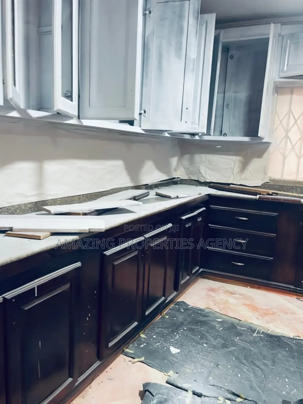 5bdrm House in East Legon for rent