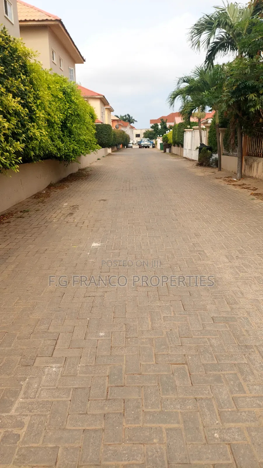 6bdrm House in Kg.Franco Properties, Spintex for sale
