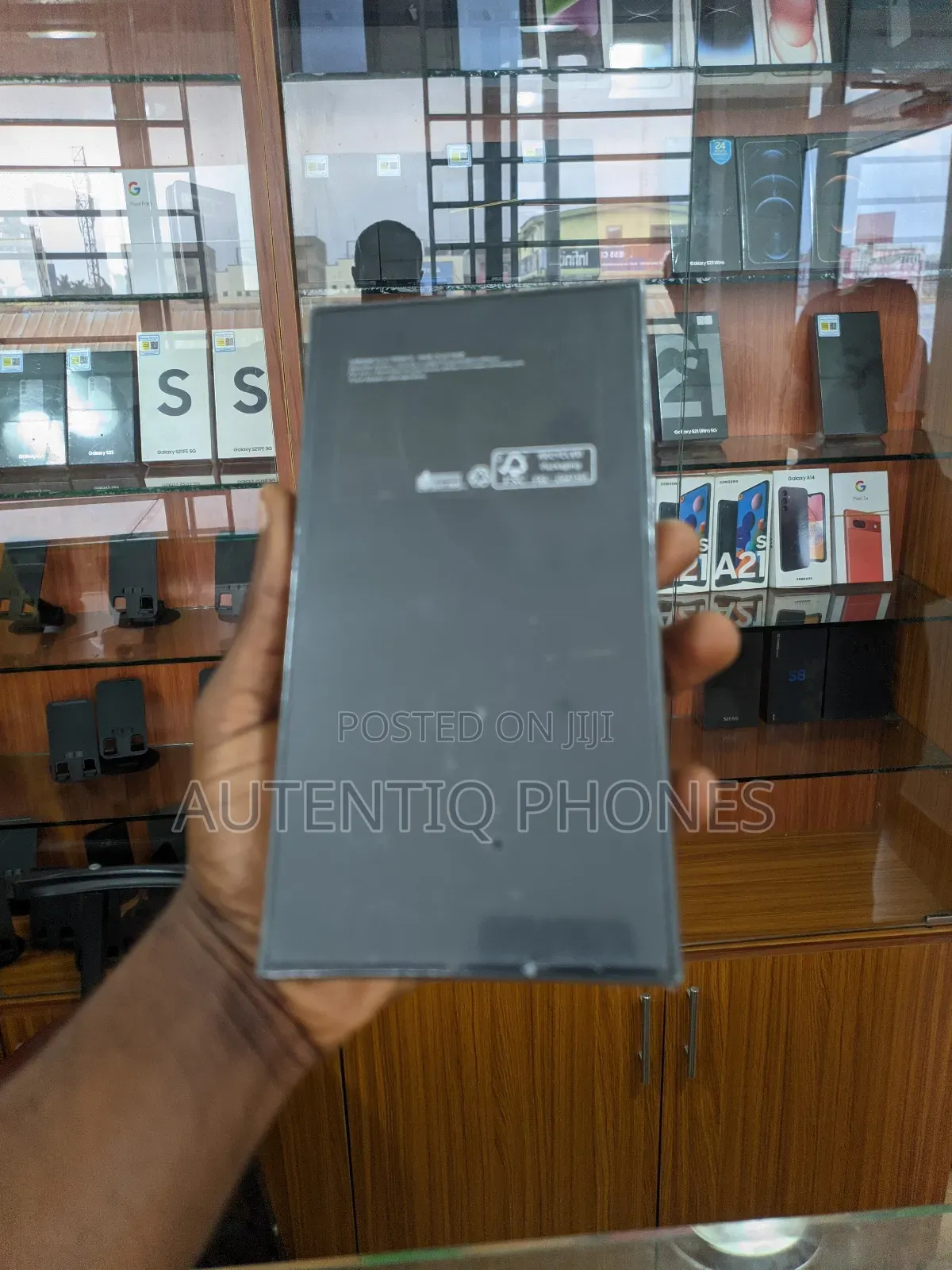 New Samsung Galaxy S22 Ultra 5G 256 GB Black