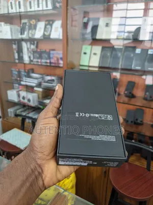 New Samsung Galaxy S21 5G 256 GB Black