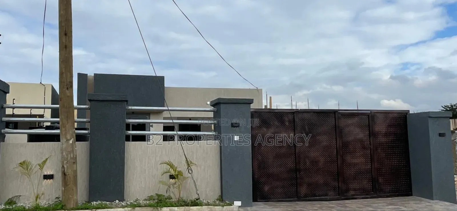 Furnished 3bdrm House in B2 Properties Agency, Kumasi Metropolitan