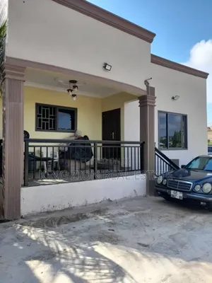 4bdrm House in King Zion Real, Awoshie for sale