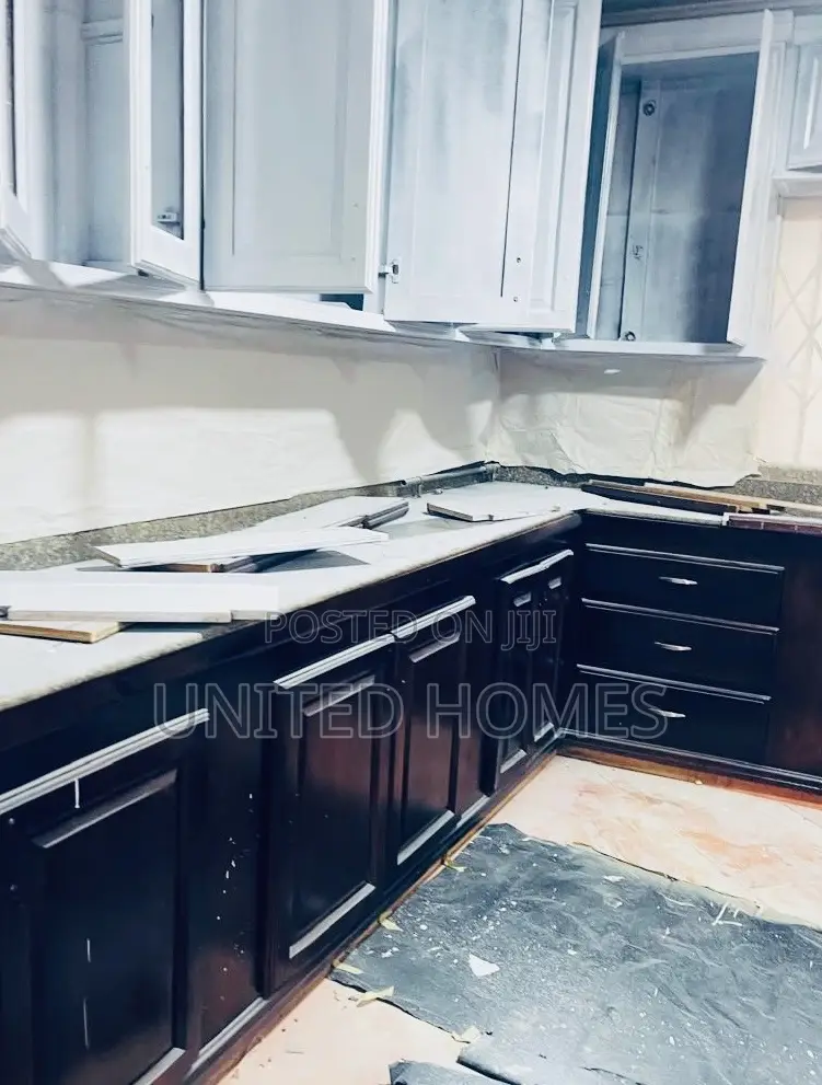 4bdrm House in East Legon for rent