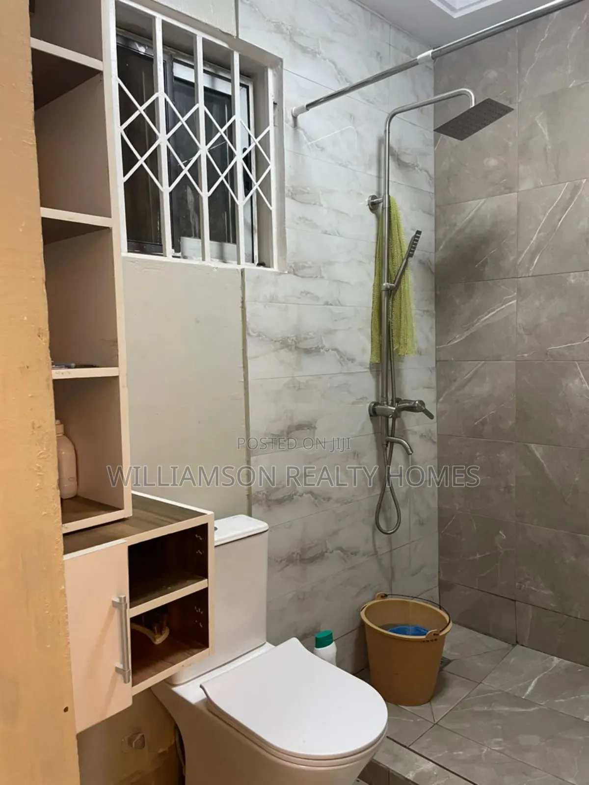 1bdrm Apartment in Community 18 Area, Spintex for rent