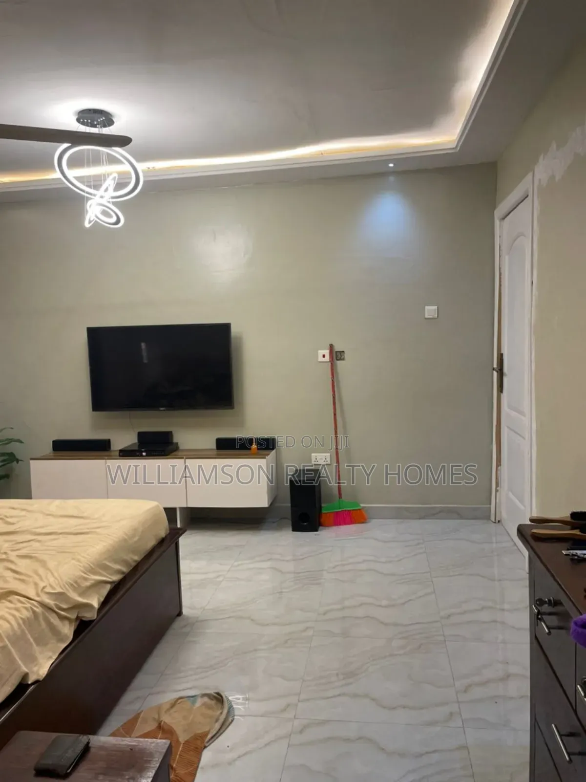 1bdrm Apartment in Community 18 Area, Spintex for rent