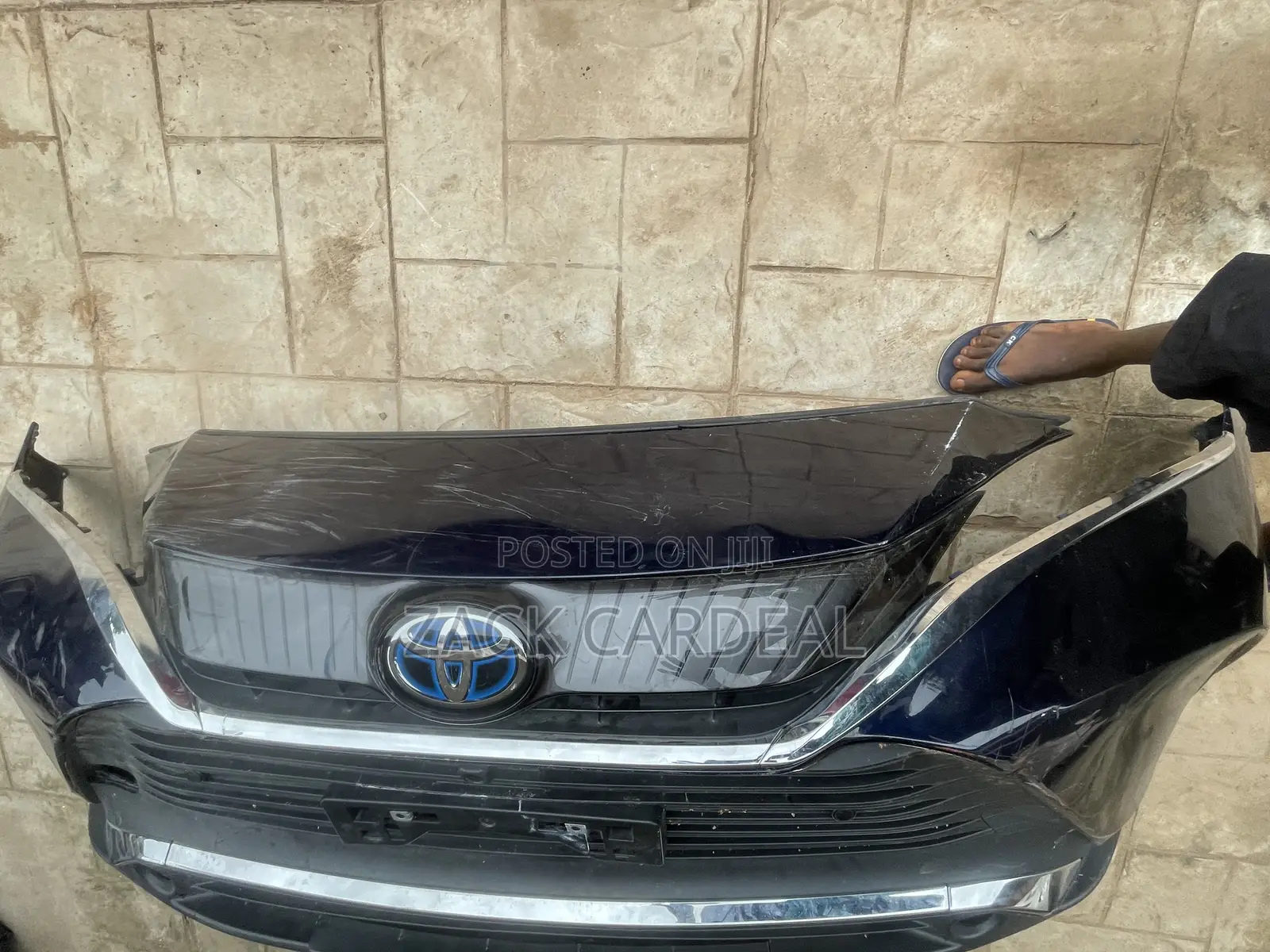 Toyota Venza 2020 Front Bumper Available as Seen