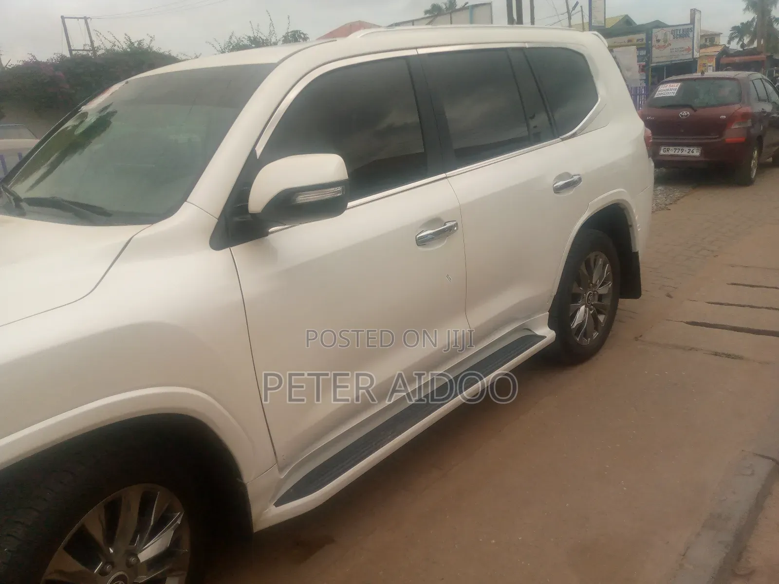 Toyota Land Cruiser 2015 White