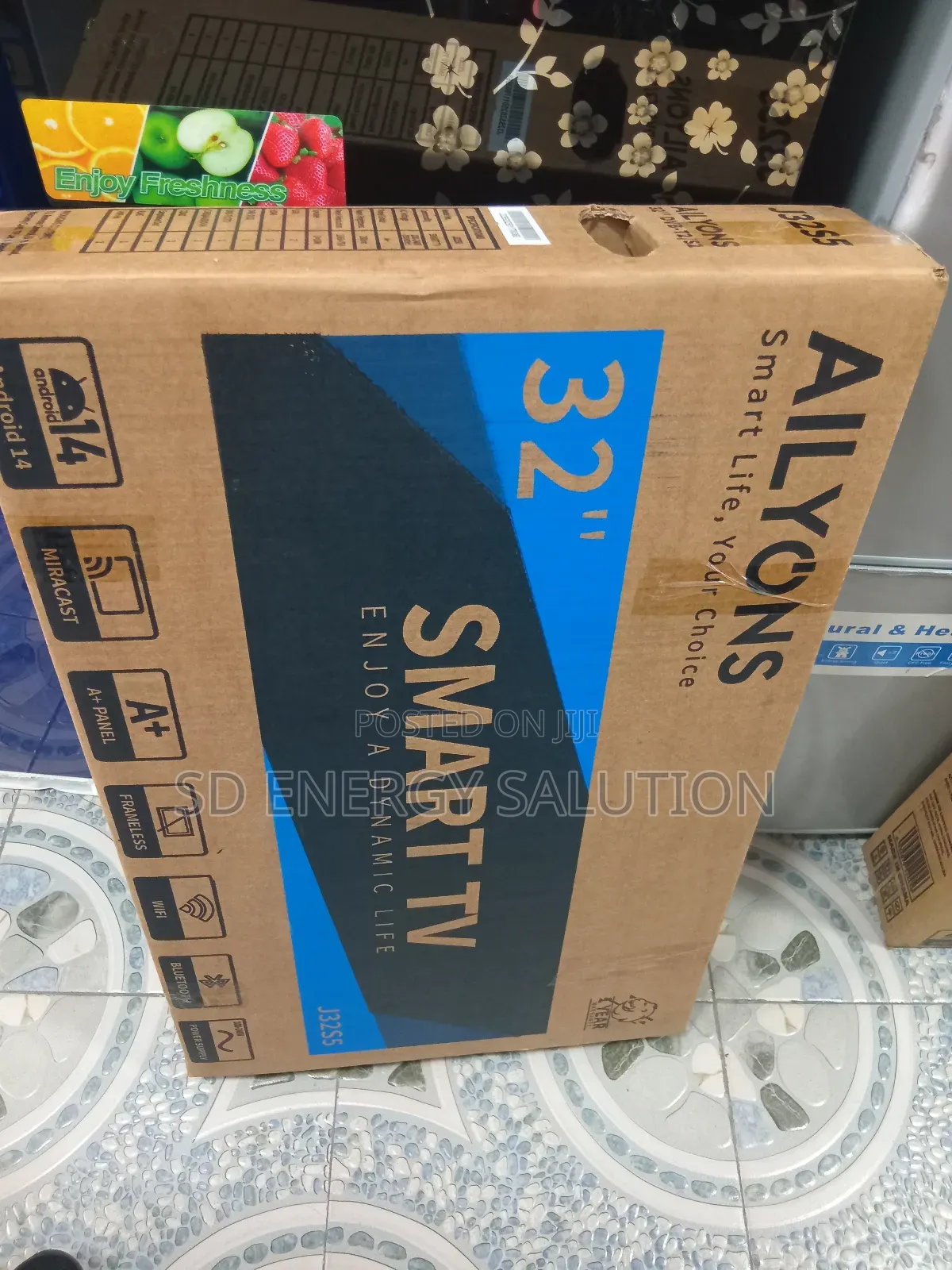 Alluring Cheerful Ailyons Smart 32