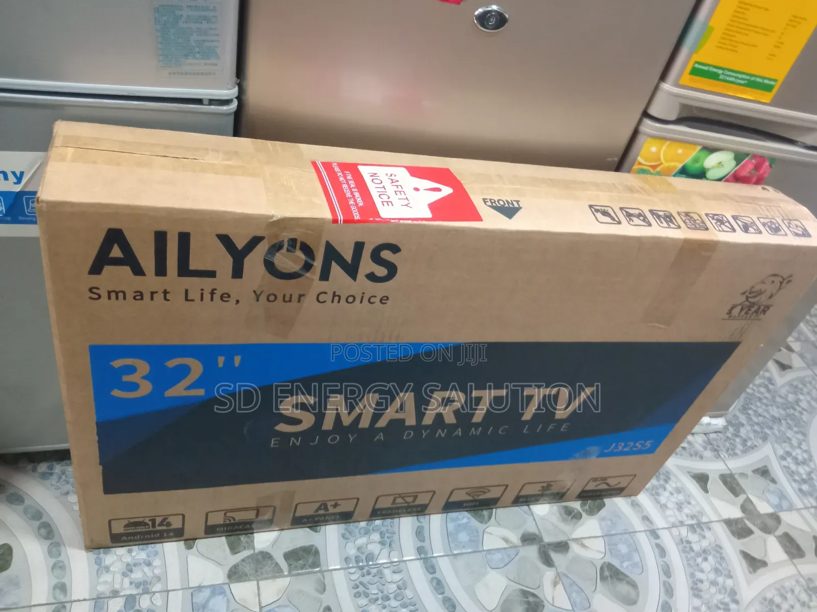 Alluring Cheerful Ailyons Smart 32