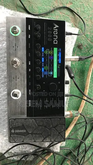 Donner Arena 2000 Guitar Effect