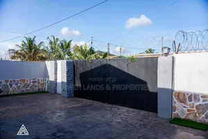 2bdrm House in Tema Metropolitan for sale