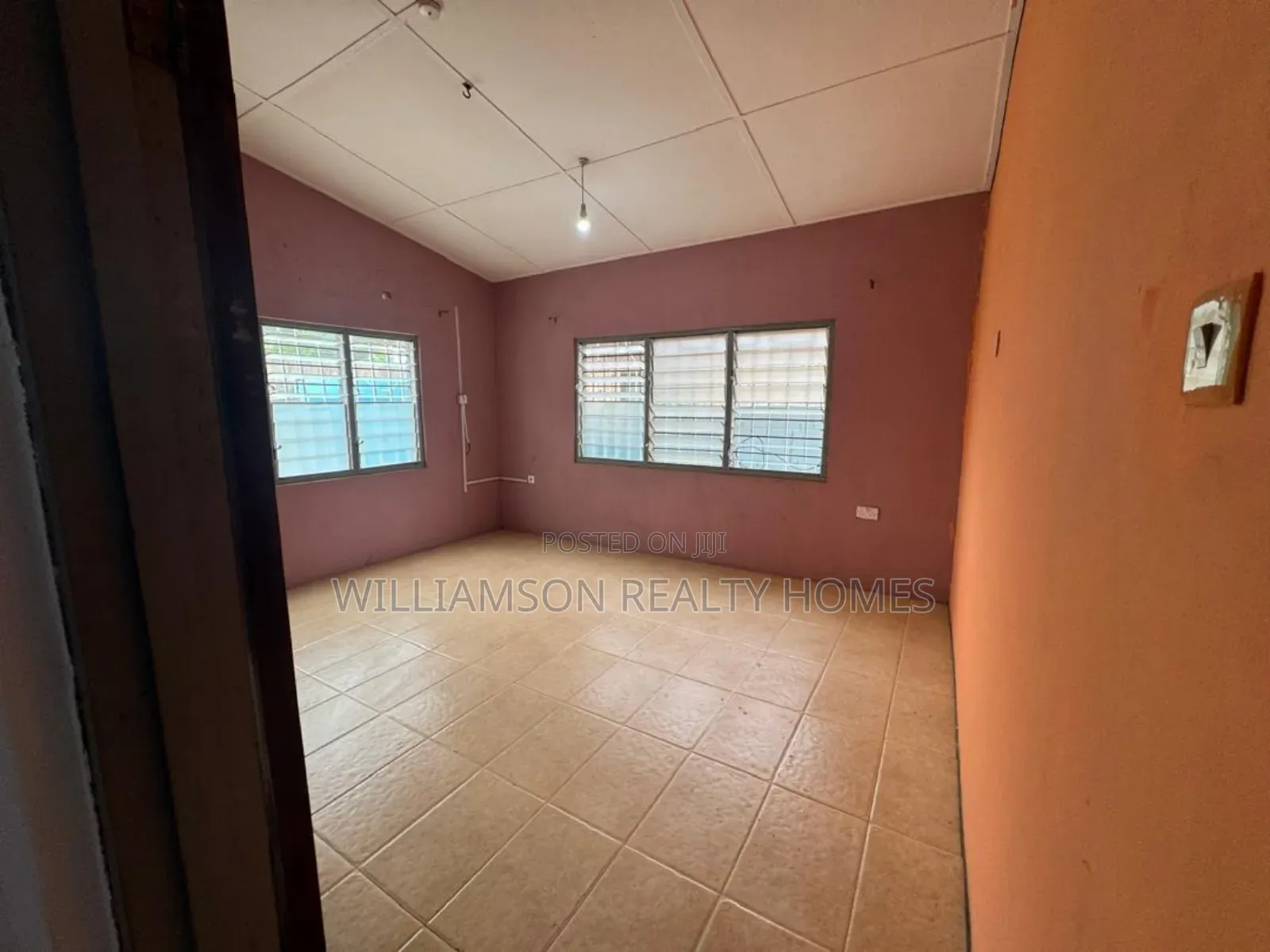 3bdrm House in Community 16 Area, Spintex for rent
