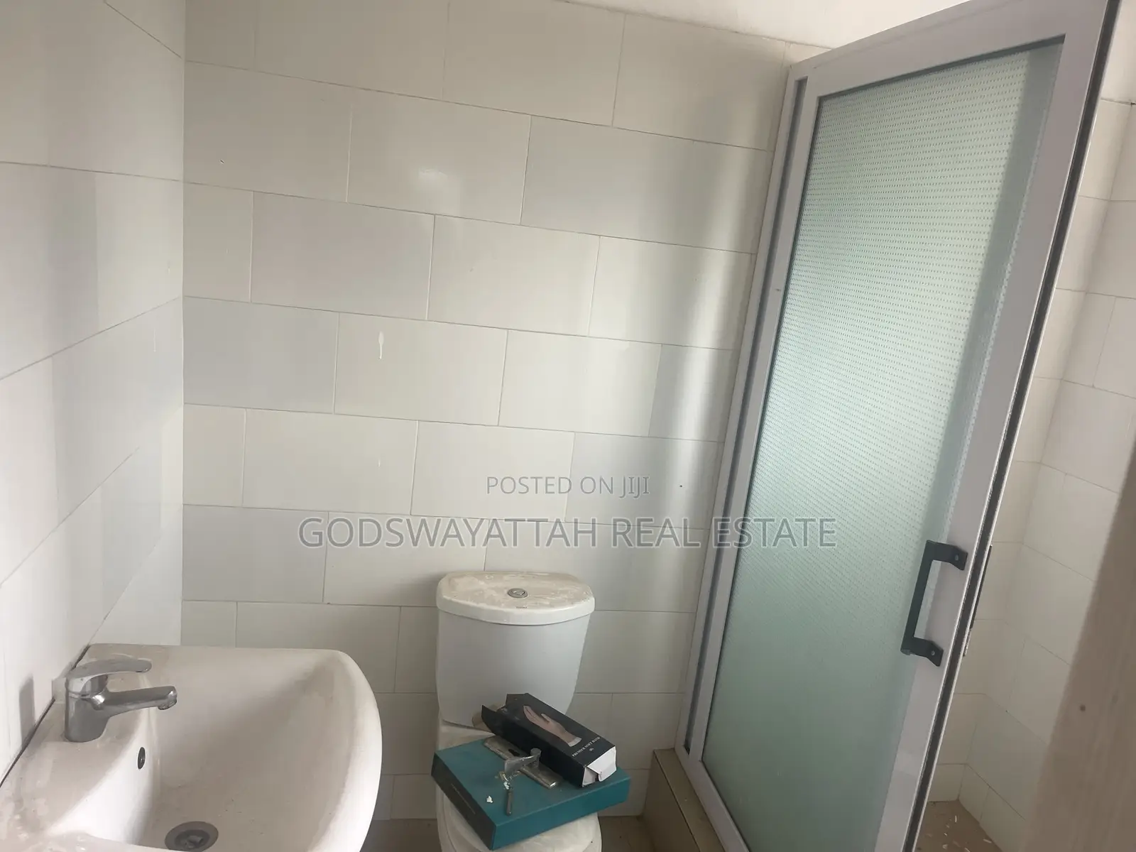 3bdrm House in East Legon, Adjiriganor for rent