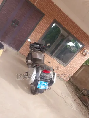 Honda NC700X 2010 Silver