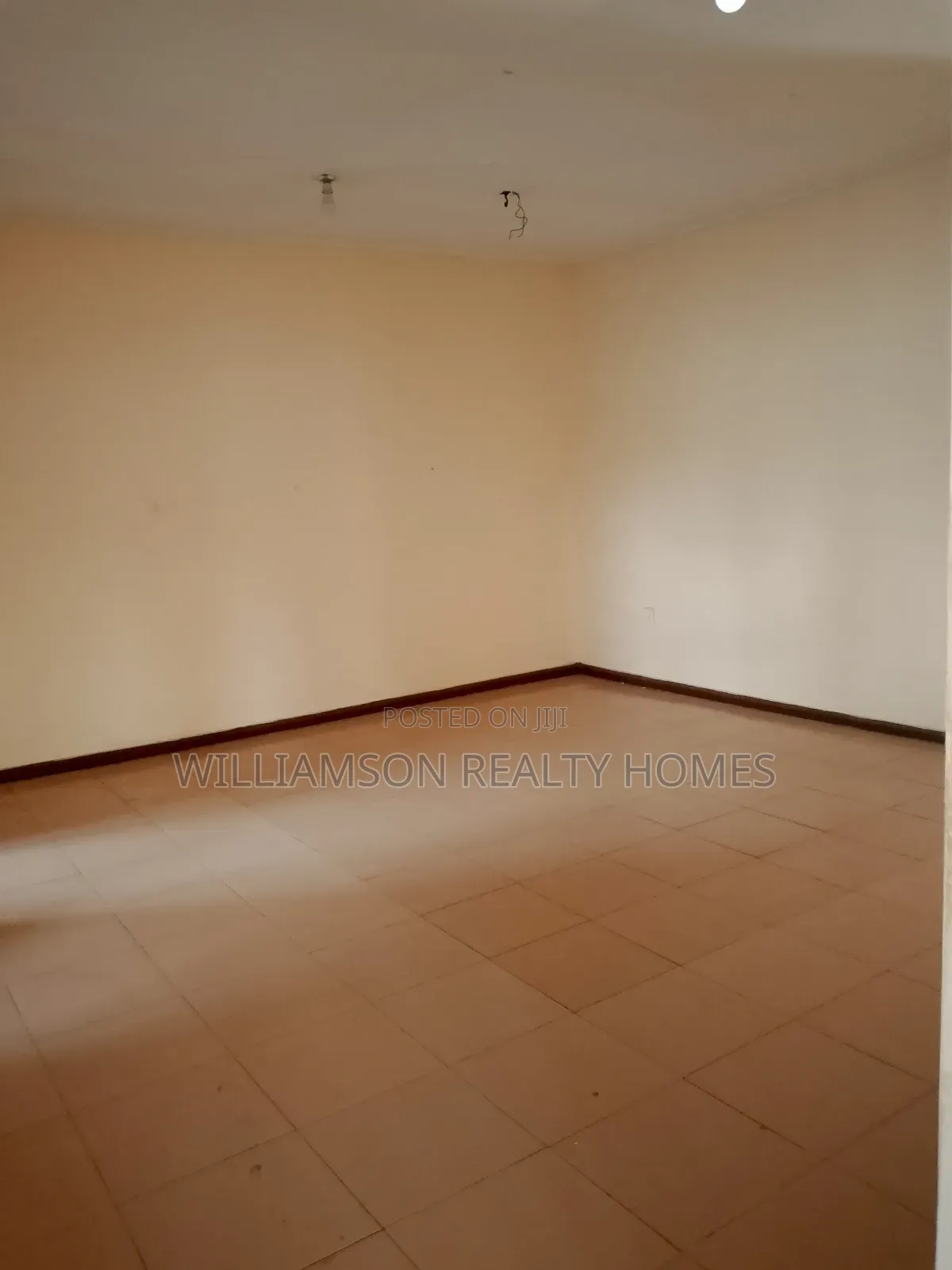 2bdrm Apartment in Baatsonaa Total Area, Spintex for rent