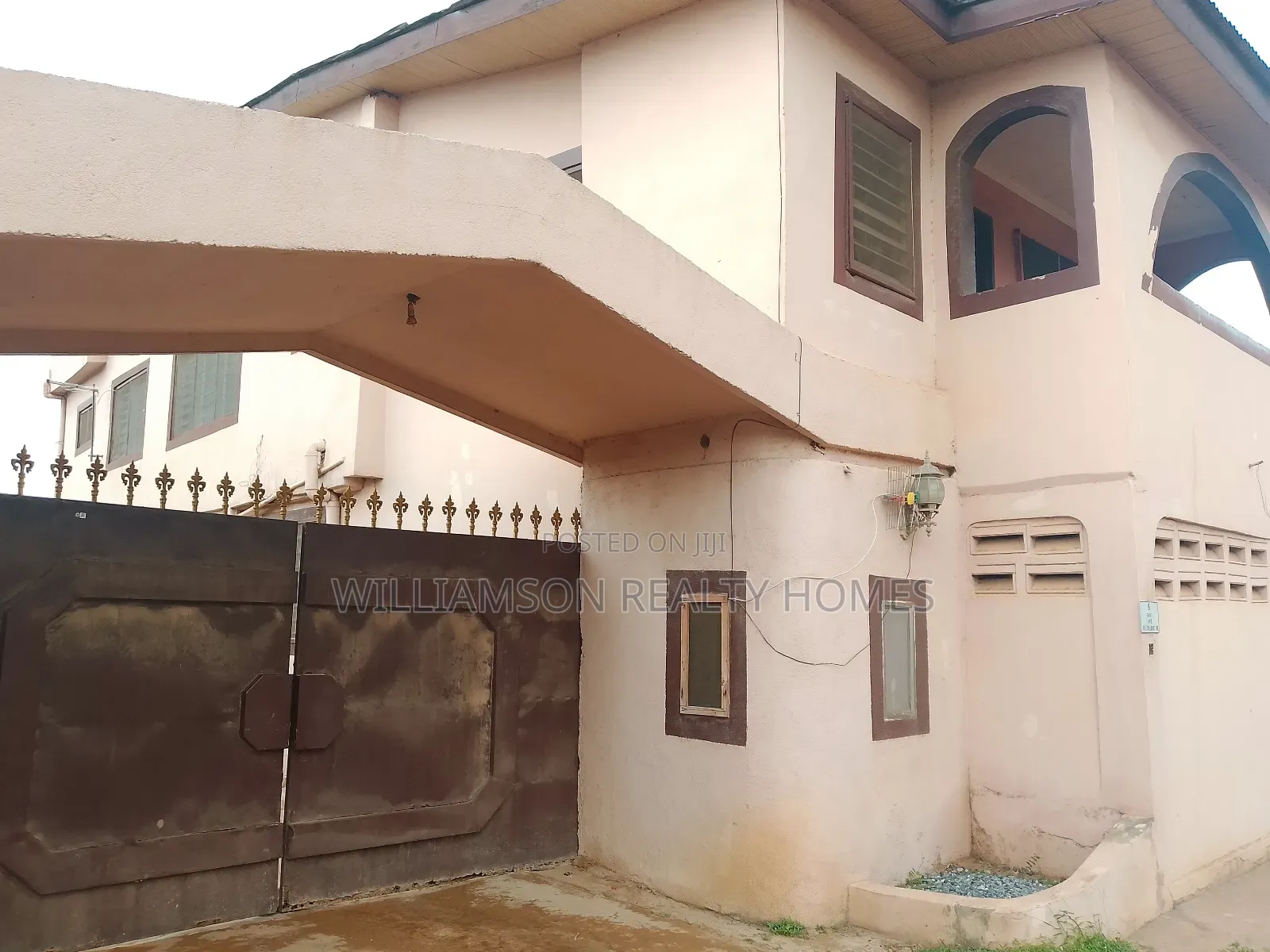 2bdrm Apartment in Baatsonaa Total Area, Spintex for rent