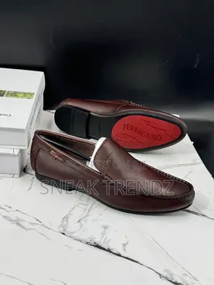 Original Ferragamo Loafers Coffee Brown