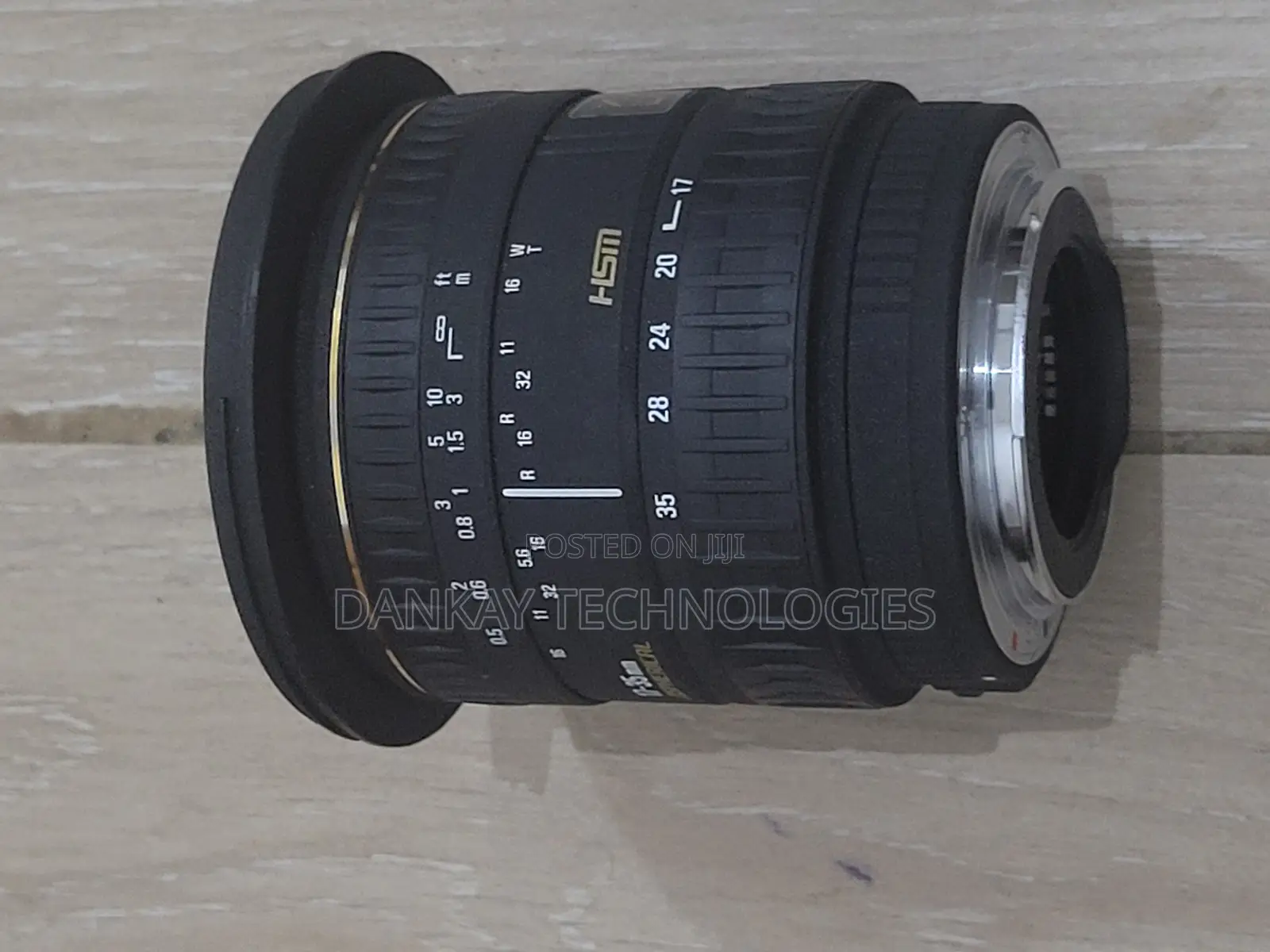 Sigma 17-35mm F/2.8-4