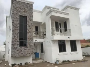 Furnished 5bdrm Mansion in B2 Properties Agency, Kumasi Metropolitan