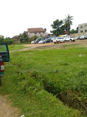 3 Plots of Roadside Land at Kana