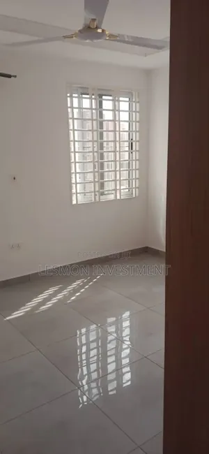 4bdrm Duplex in Airport Residential Area for rent