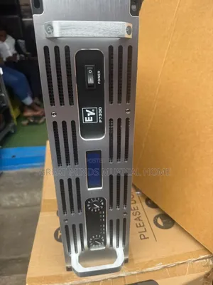 Ev P7300 Power Amplifier