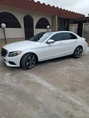 Mercedes-Benz C300 Base C300 AWD 4MATIC Sedan 2018 White